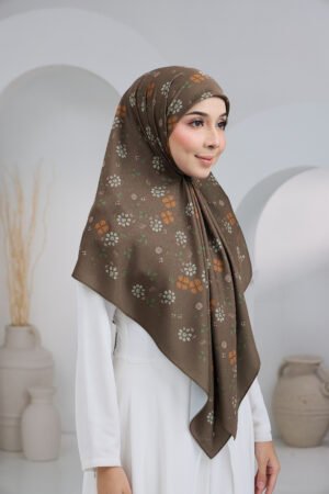 Puteri Alara Orange Brown