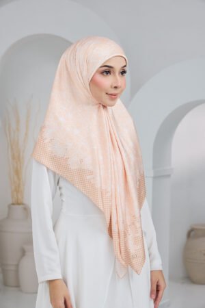 Puteri Sarah Orange Peach
