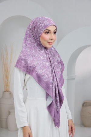 Puteri Sarah Purple