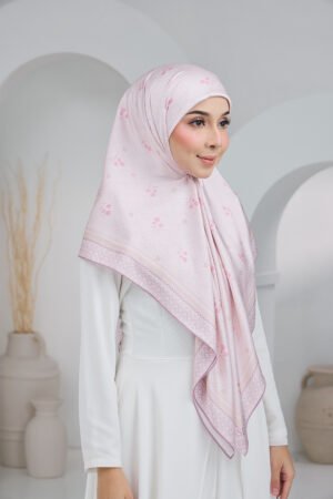 Cahaya Puteri Dusty Purple