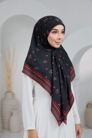 Cahaya Puteri Black Red