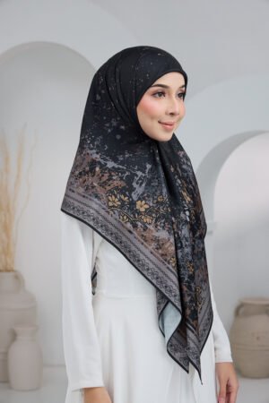 Cahaya Cinta Sakura Black Silver