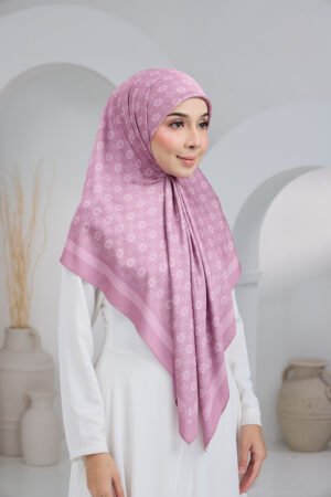 Puteri Afifah Purple