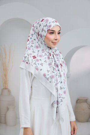 Puteri Alara Red Silver