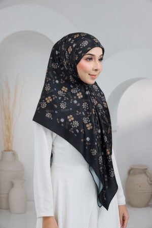 Puteri Alara Black Gold