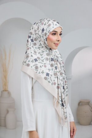 Puteri Alara Blue Green