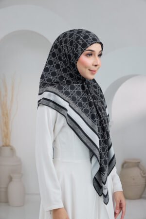 Puteri Qalish Black Silver