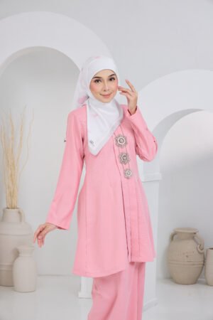 Kebaya Aisyah Soft Pink