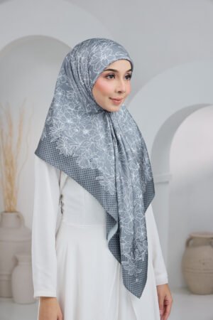 Puteri Sarah Grey Silver